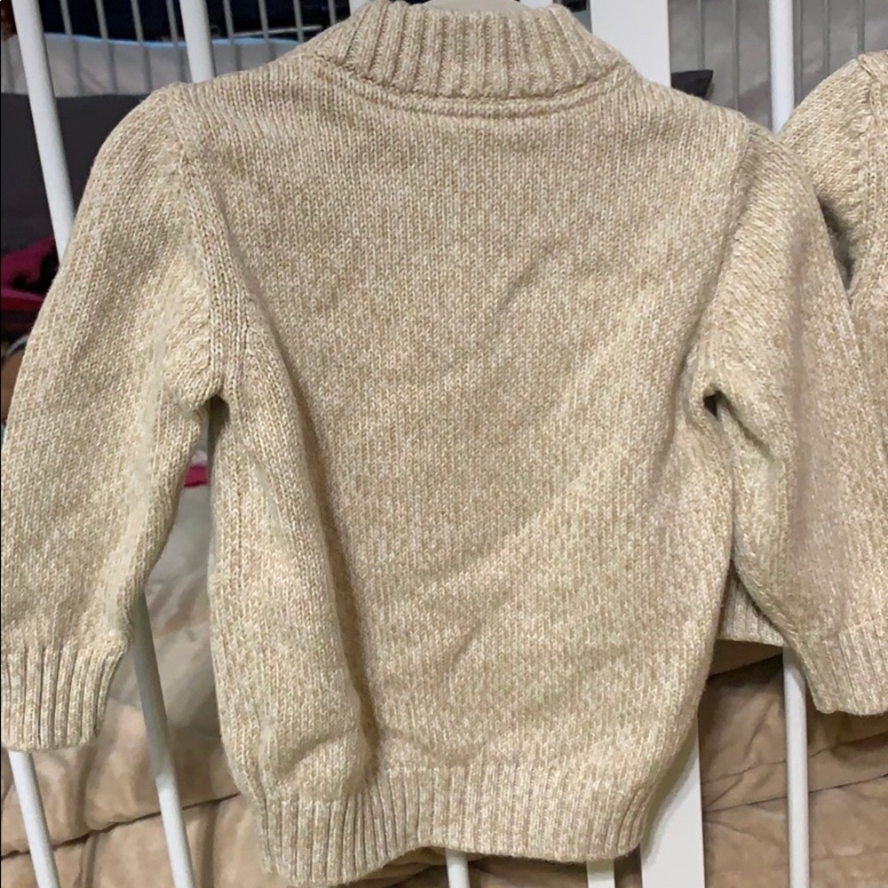 Carter’s sweater